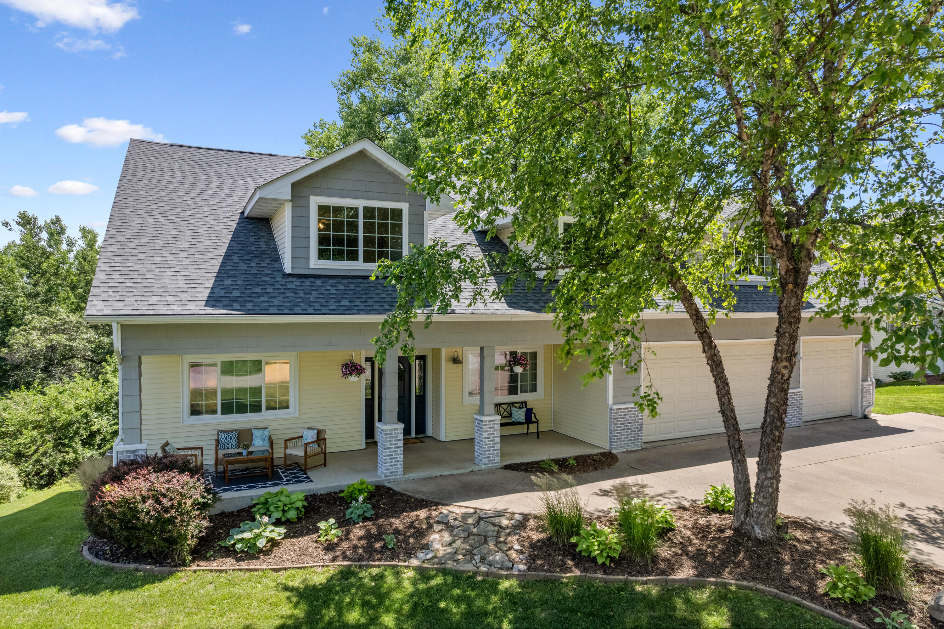 Winona, Minnesota, 55987, United States, 6 Bedrooms Bedrooms, ,5 BathroomsBathrooms,Residential,For Sale,1882480