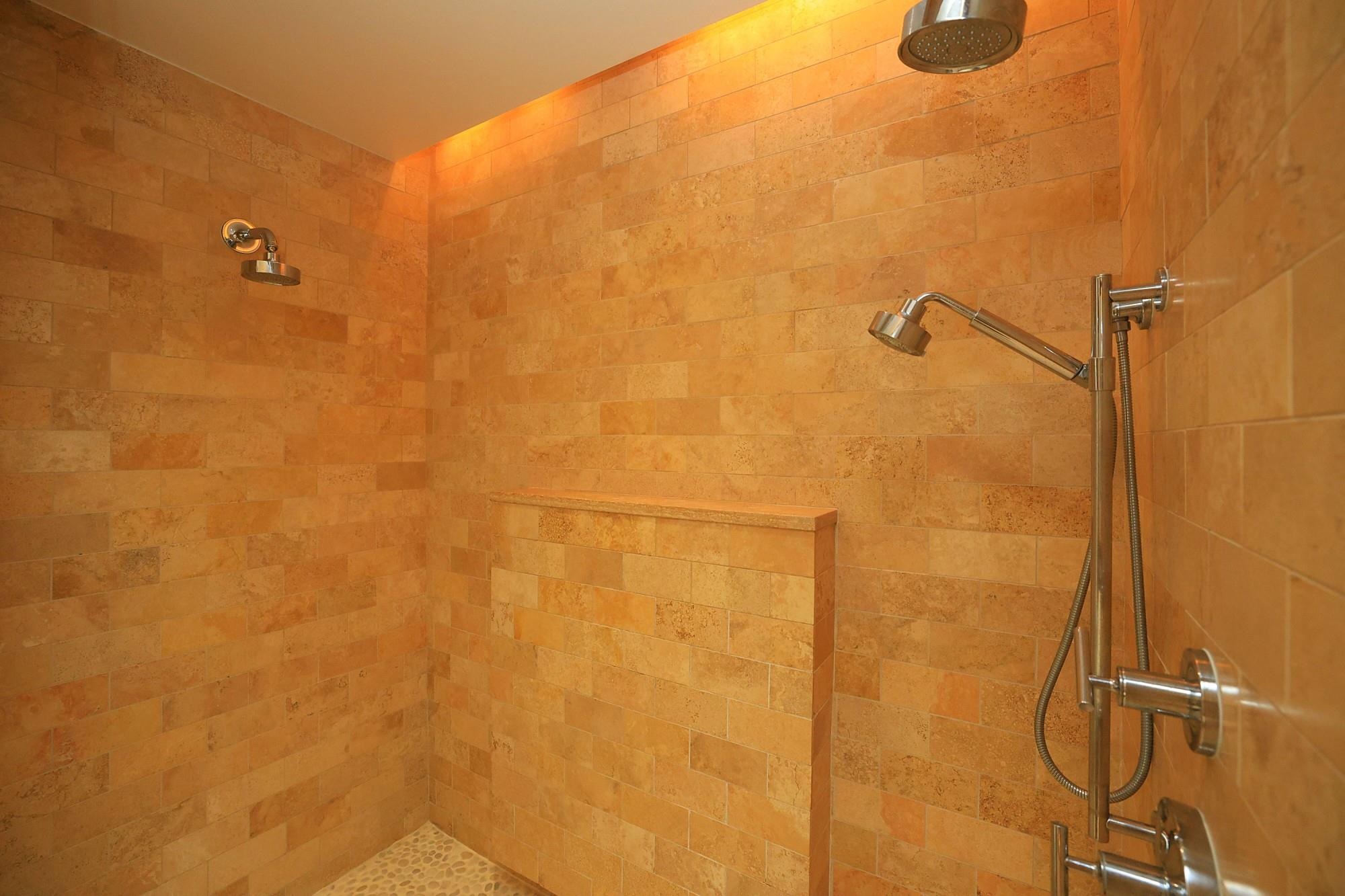 Lahaina, Hawaii, 96761, United States, 3 Bedrooms Bedrooms, ,4 BathroomsBathrooms,Residential,For Sale,1995819