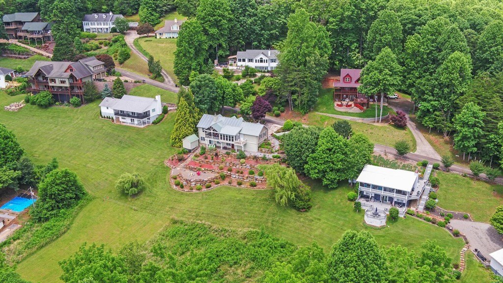 Young Harris, Georgia, 30582, United States, 3 Bedrooms Bedrooms, ,3 BathroomsBathrooms,Residential,For Sale,1974109