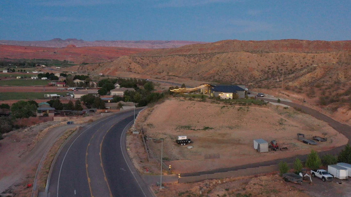 Washington, Utah, 84780, United States, 4 Bedrooms Bedrooms, ,4 BathroomsBathrooms,Residential,For Sale,1998221