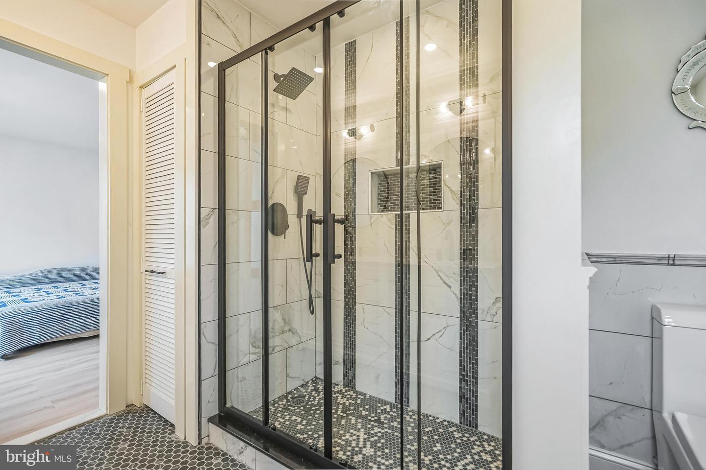 Collingswood, New Jersey, 08107, United States, 3 Bedrooms Bedrooms, ,4 BathroomsBathrooms,Residential,For Sale,1984661