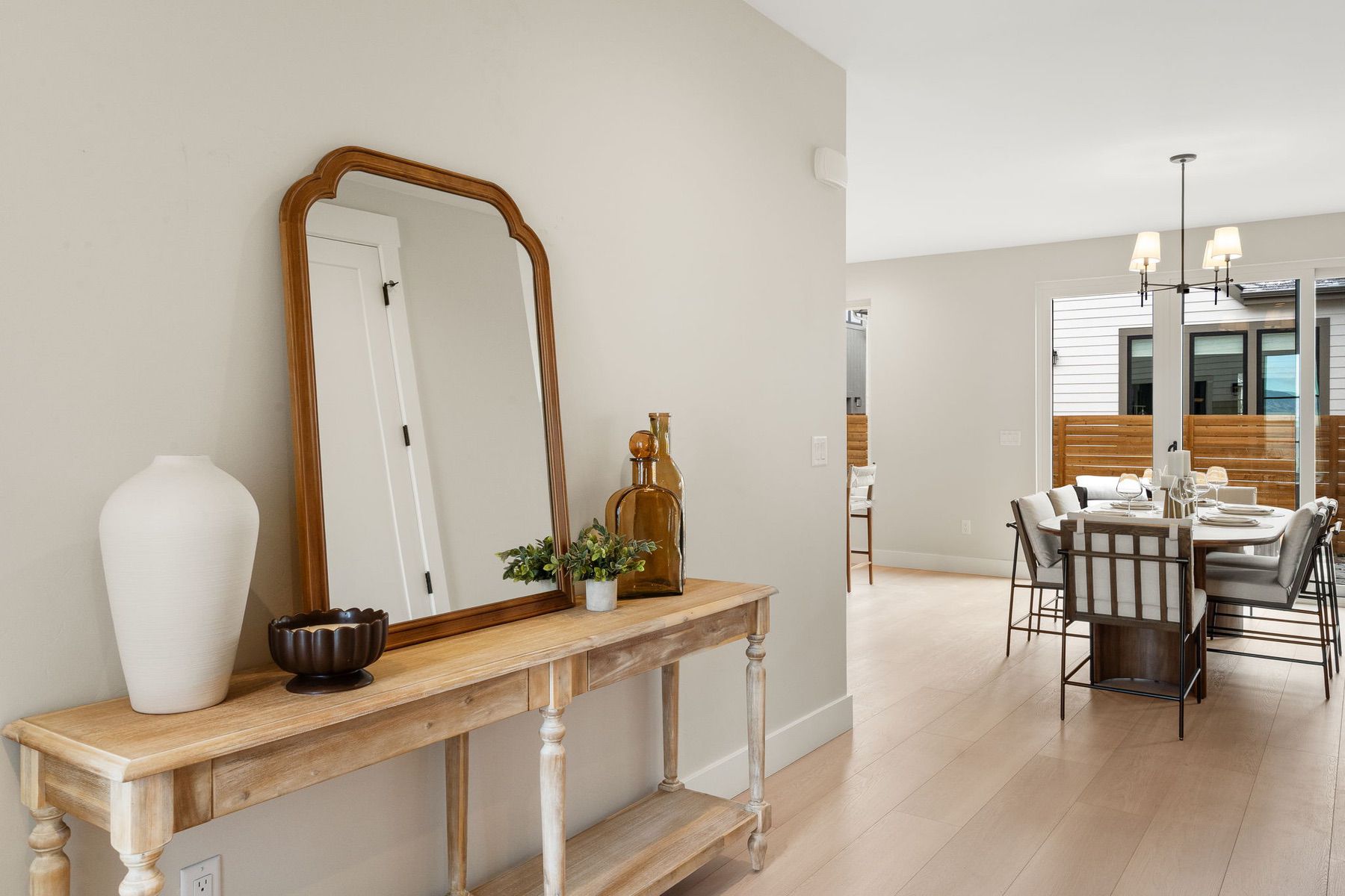  1506 Cambridge Dr - 物件實景