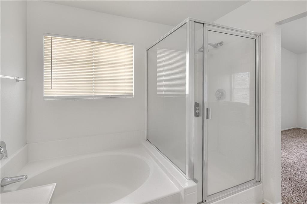 Victorville, California, 92392, United States, 5 Bedrooms Bedrooms, ,3 BathroomsBathrooms,Residential,For Sale,1996162