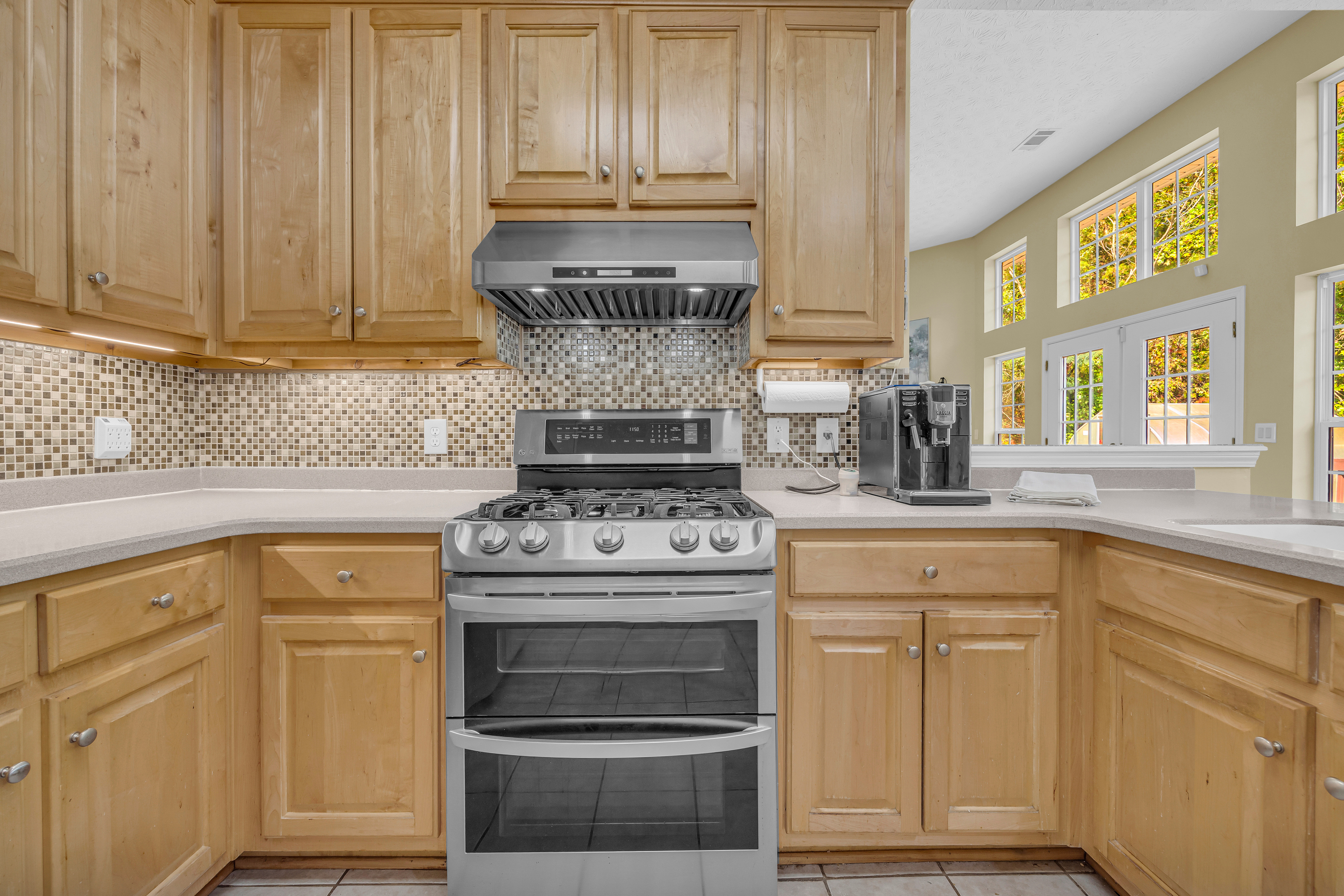 Cleveland, Georgia, 30528, United States, 3 Bedrooms Bedrooms, ,2 BathroomsBathrooms,Residential,For Sale,1979350