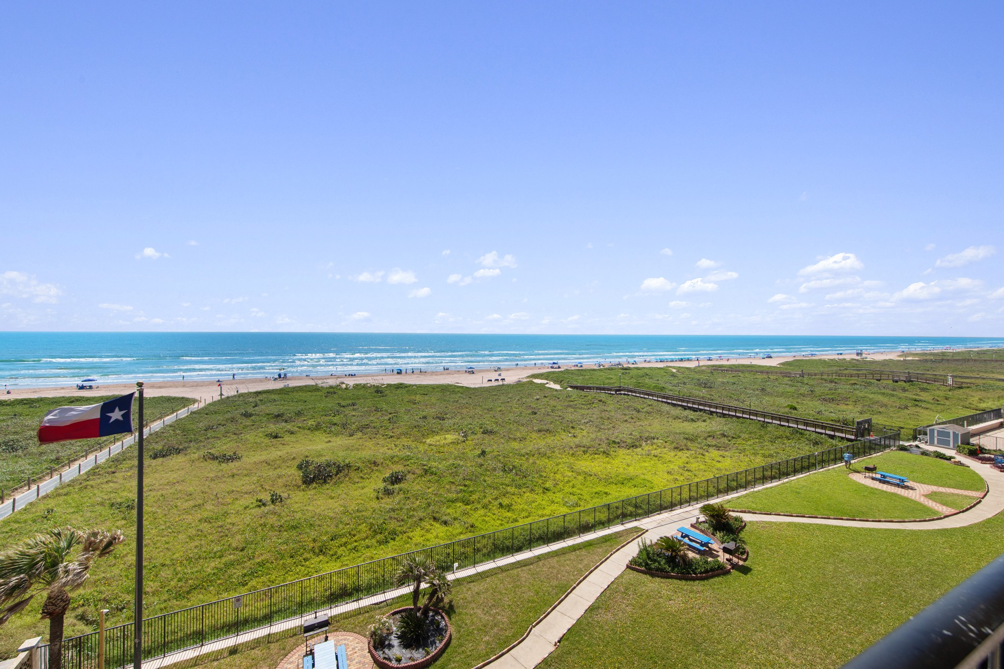 South Padre Island, Texas, 78597, United States, 3 Bedrooms Bedrooms, ,3 BathroomsBathrooms,Residential,For Sale,1866185