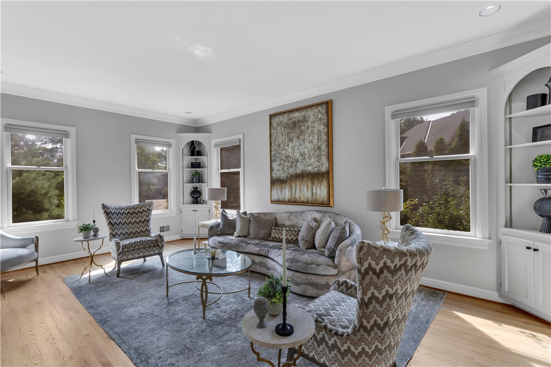 Hampton, Pennsylvania, 15044, United States, 4 Bedrooms Bedrooms, ,6 BathroomsBathrooms,Residential,For Sale,1947069