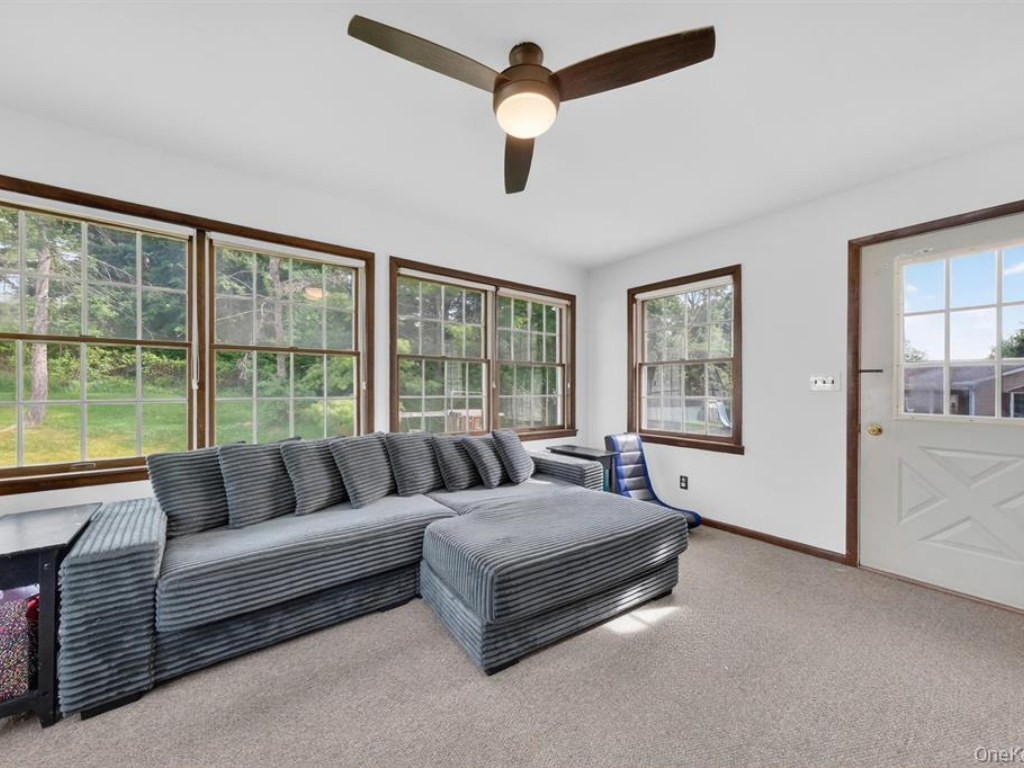 Wappingers Falls, New York, 12590, United States, 4 Bedrooms Bedrooms, ,2 BathroomsBathrooms,Residential,For Sale,2049359
