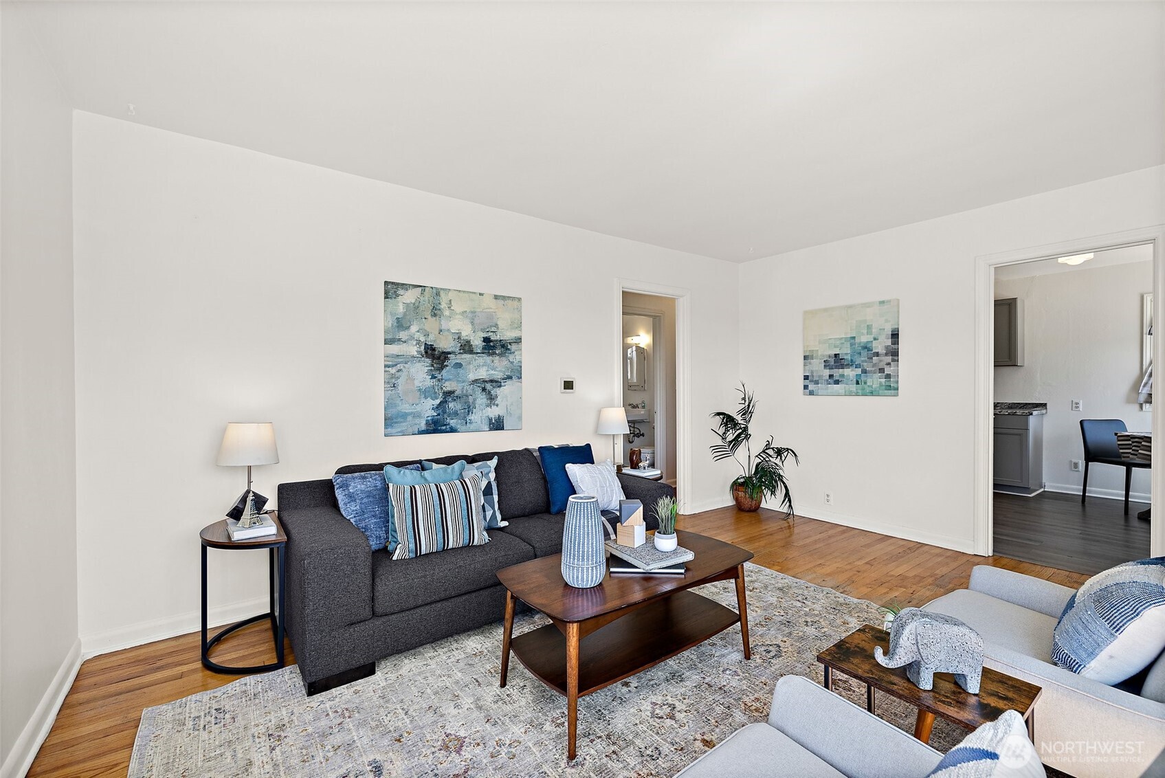Seattle, Washington, 98199, United States, 2 Bedrooms Bedrooms, ,1 BathroomBathrooms,Residential,For Sale,1882851