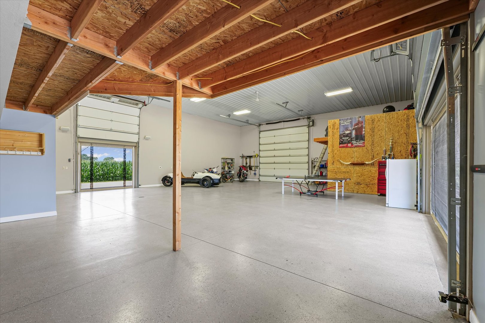 Sidney, Illinois, 61877, United States, 3 Bedrooms Bedrooms, ,2 BathroomsBathrooms,Residential,For Sale,1913394