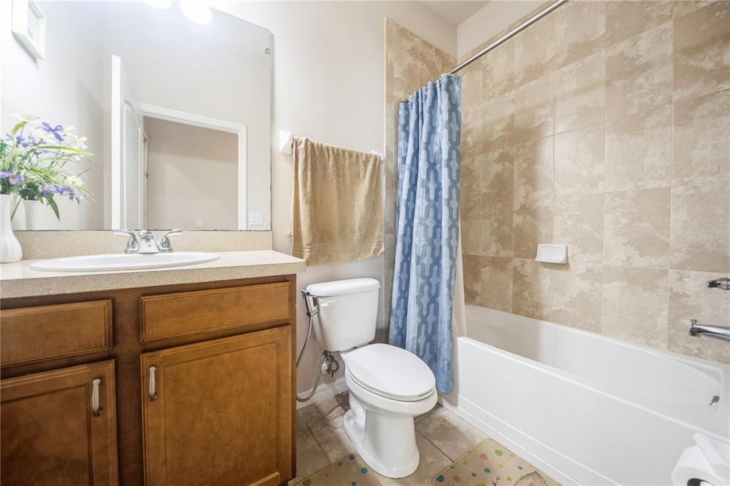 Plant City, Florida, 33566, United States, 5 Bedrooms Bedrooms, ,4 BathroomsBathrooms,Residential,For Sale,1848663