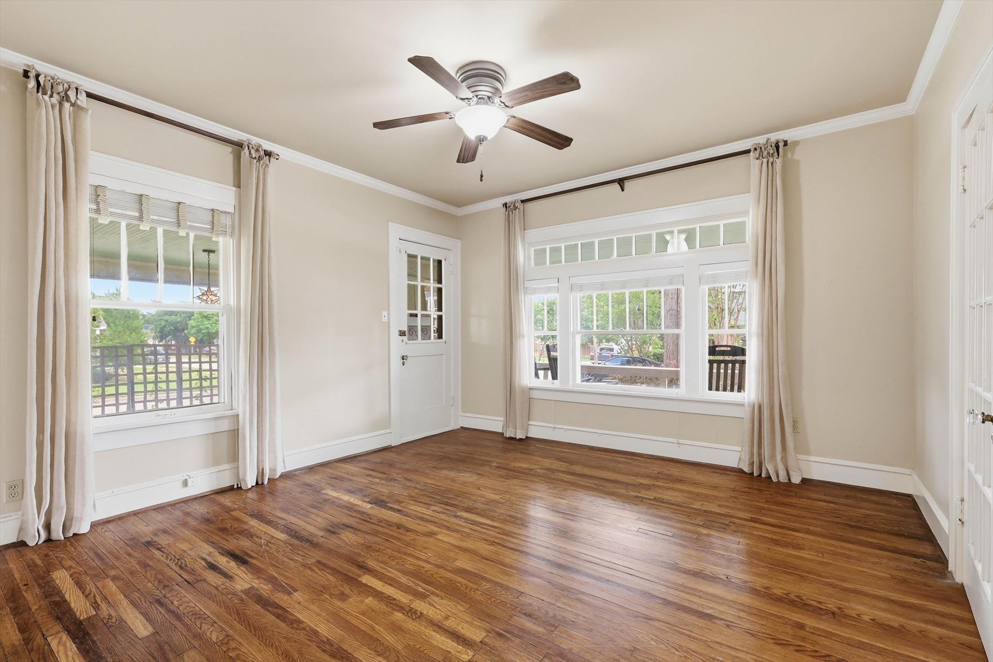  Historic 1923 Craftsman on Premier Corner Lot Near Cultural District and Museums - 物件實景