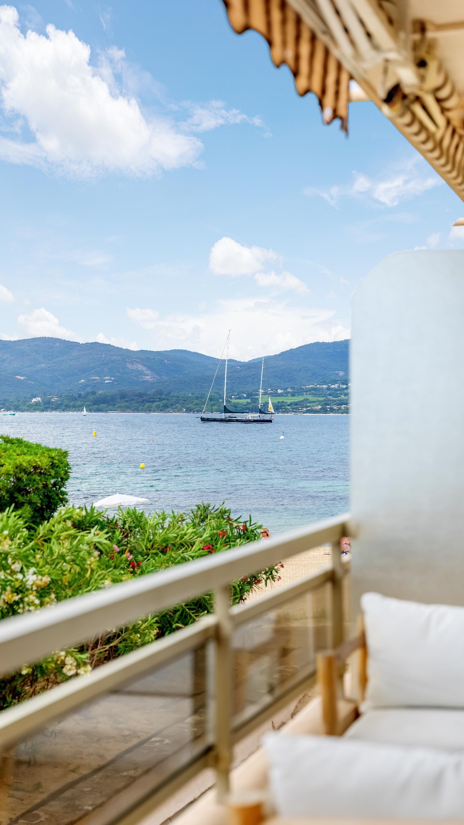  Waterfront 3 bedrooms apartment with private beach access near Saint-Tropez vil… - 物件實景
