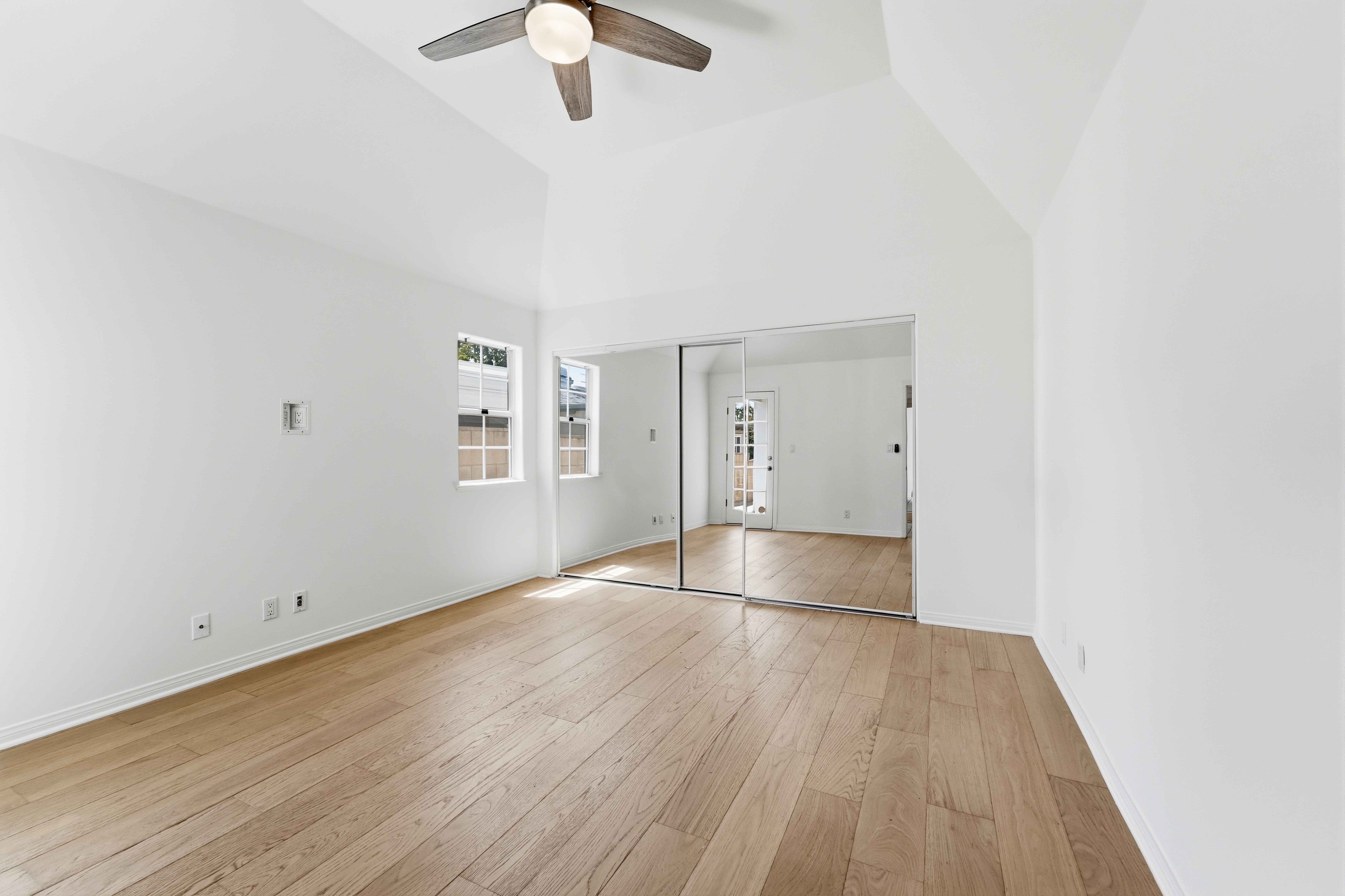  1021 Avenue D, Redondo Beach, CA 90277 - 物件實景