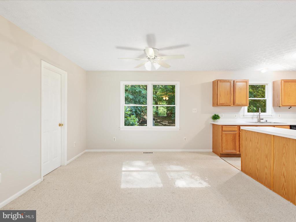 Leesburg, Virginia, 20176, United States, ,Residential,For Sale,1915866