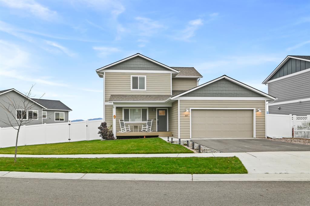 Kalispell, Montana, 59901, United States, 4 Bedrooms Bedrooms, ,3 BathroomsBathrooms,Residential,For Sale,1987389