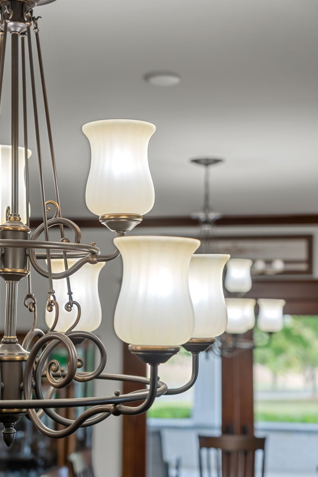 Clarksville, Tennessee, 37040, United States, 4 Bedrooms Bedrooms, ,4 BathroomsBathrooms,Residential,For Sale,1981354