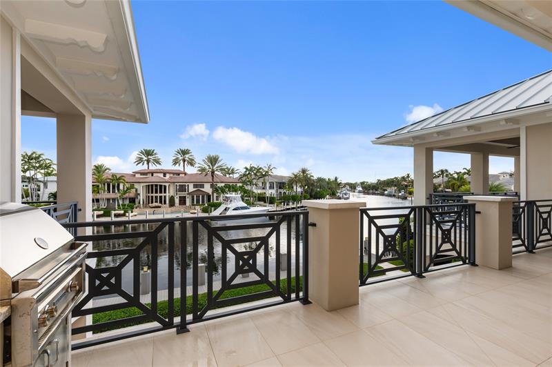 Lighthouse Point, Florida, 33064, United States, 7 Bedrooms Bedrooms, ,9 BathroomsBathrooms,Residential,For Sale,1949453