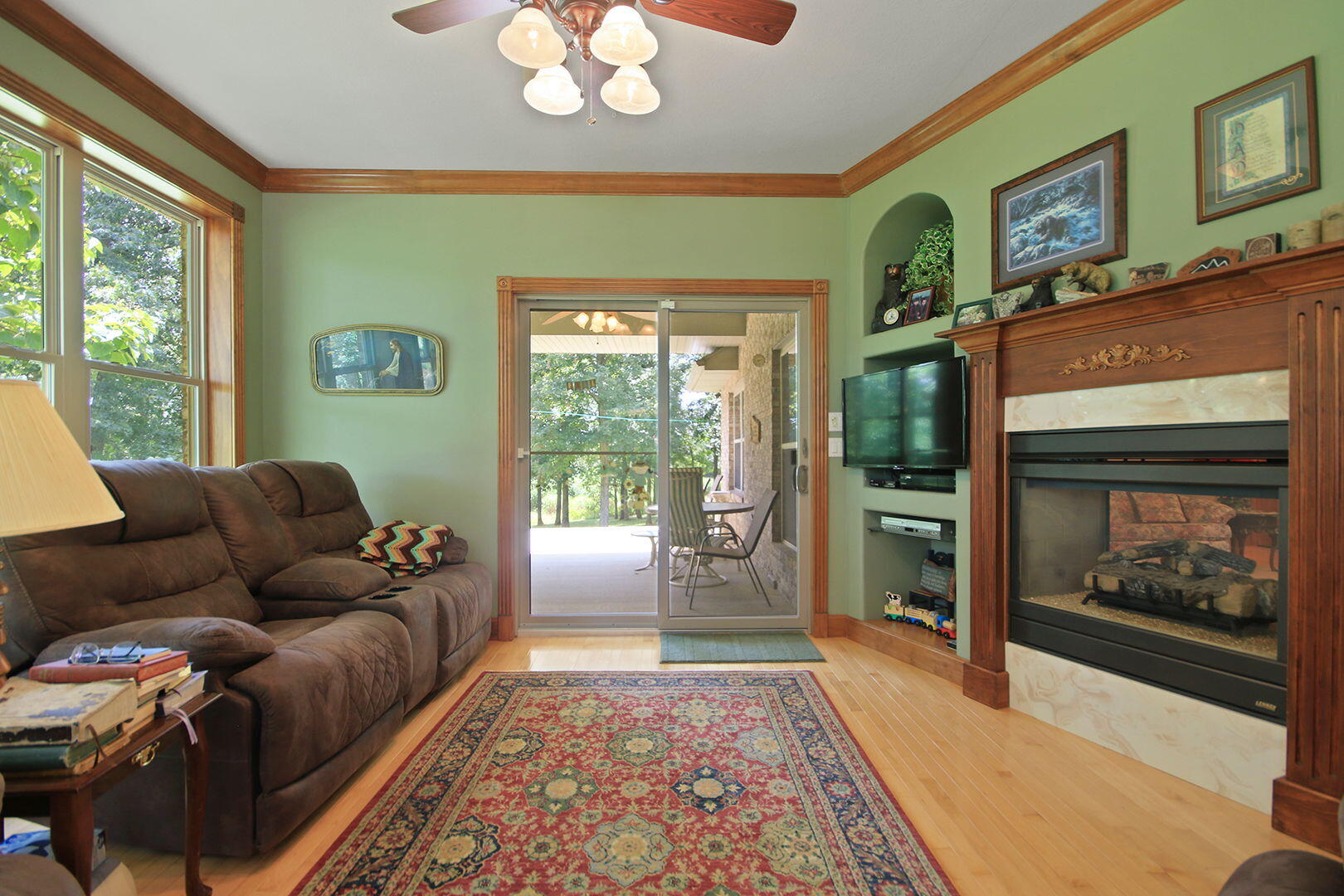 STURGEON, Missouri, 65284, United States, 3 Bedrooms Bedrooms, ,3 BathroomsBathrooms,Residential,For Sale,1921740