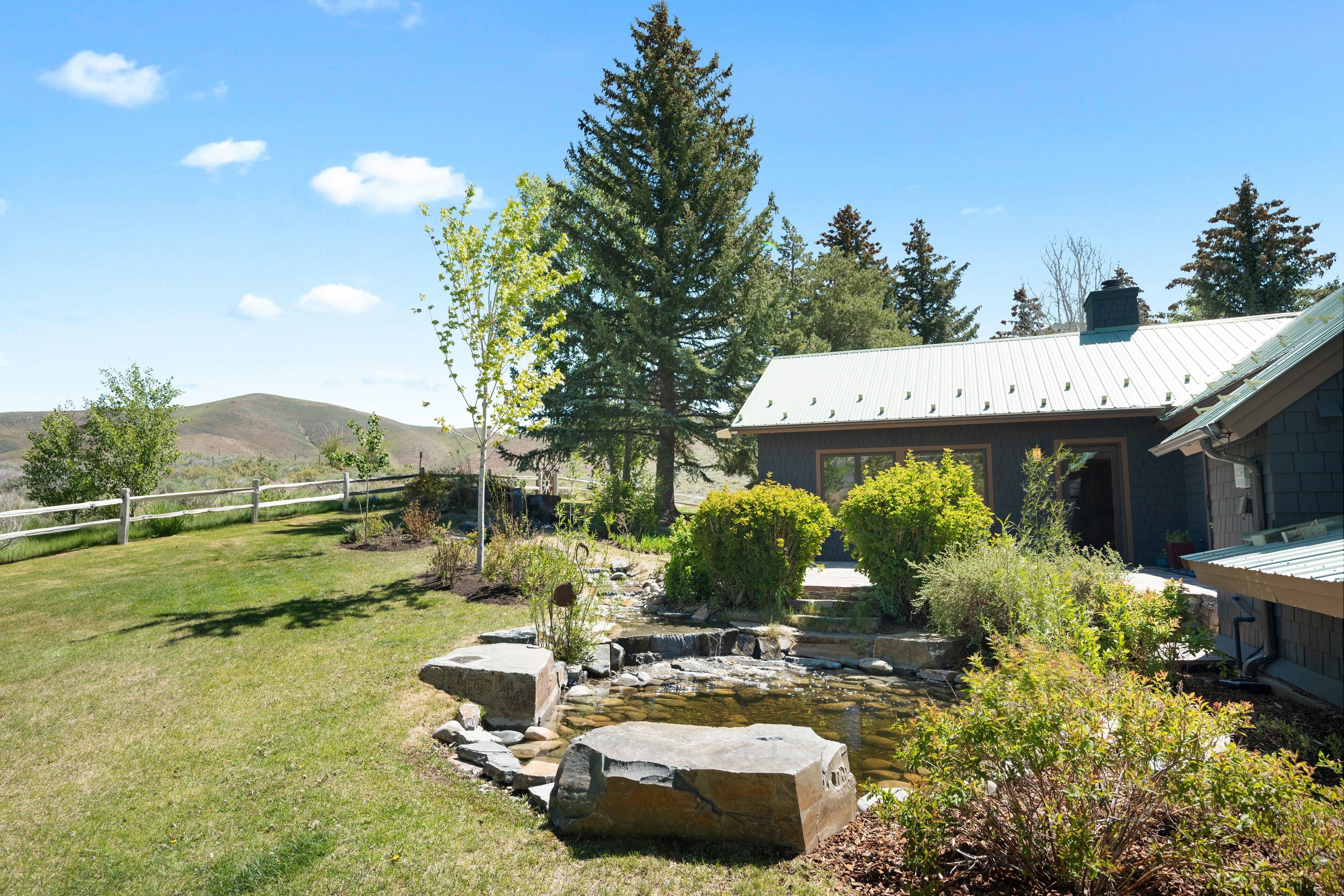  Canyon View Home on 5+ Acres with Pickleball Court - 物件實景