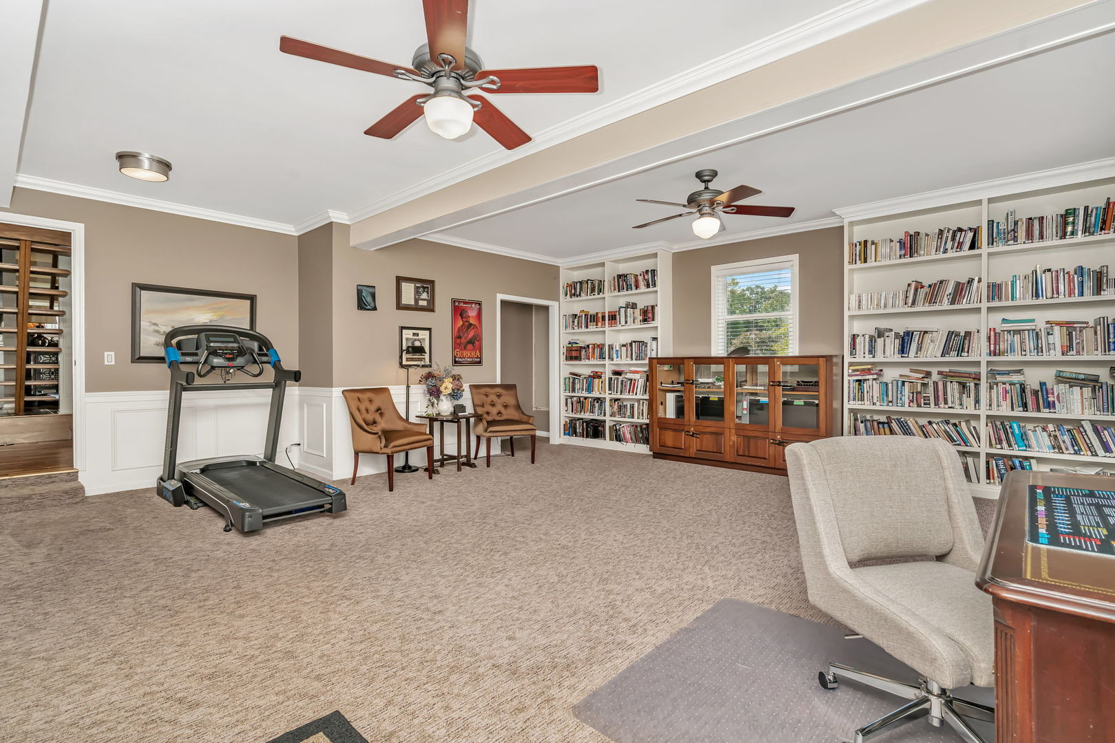 Joliet, Illinois, 60431, United States, 3 Bedrooms Bedrooms, ,3 BathroomsBathrooms,Residential,For Sale,1989625