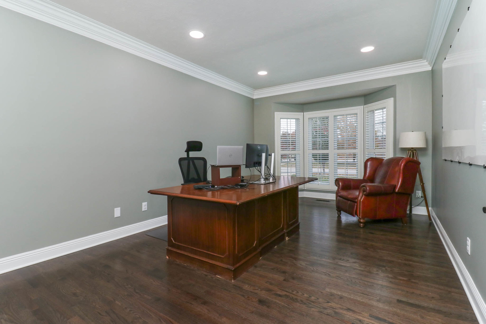 Bloomington, Illinois, 61704, United States, 5 Bedrooms Bedrooms, ,4 BathroomsBathrooms,Residential,For Sale,1991973