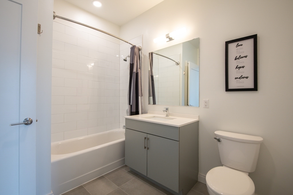 Boston, Massachusetts, 02130, United States, 3 Bedrooms Bedrooms, ,2 BathroomsBathrooms,Residential,For Sale,1885513