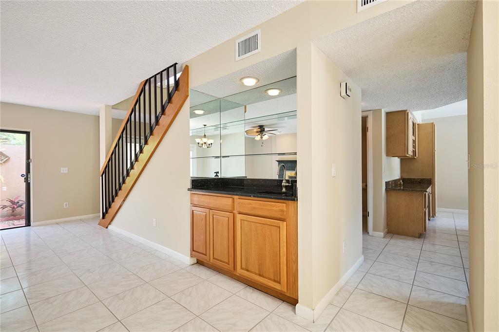 Tampa, Florida, 33618, United States, 3 Bedrooms Bedrooms, ,3 BathroomsBathrooms,Residential,For Sale,1752672
