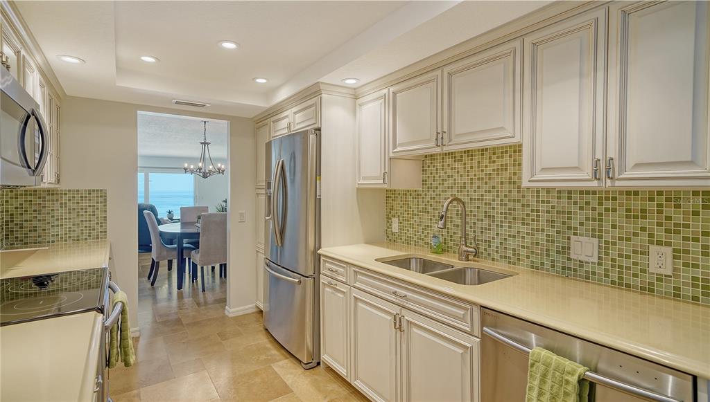 Sarasota, Florida, 34242, United States, 2 Bedrooms Bedrooms, ,2 BathroomsBathrooms,Residential,For Sale,1827426