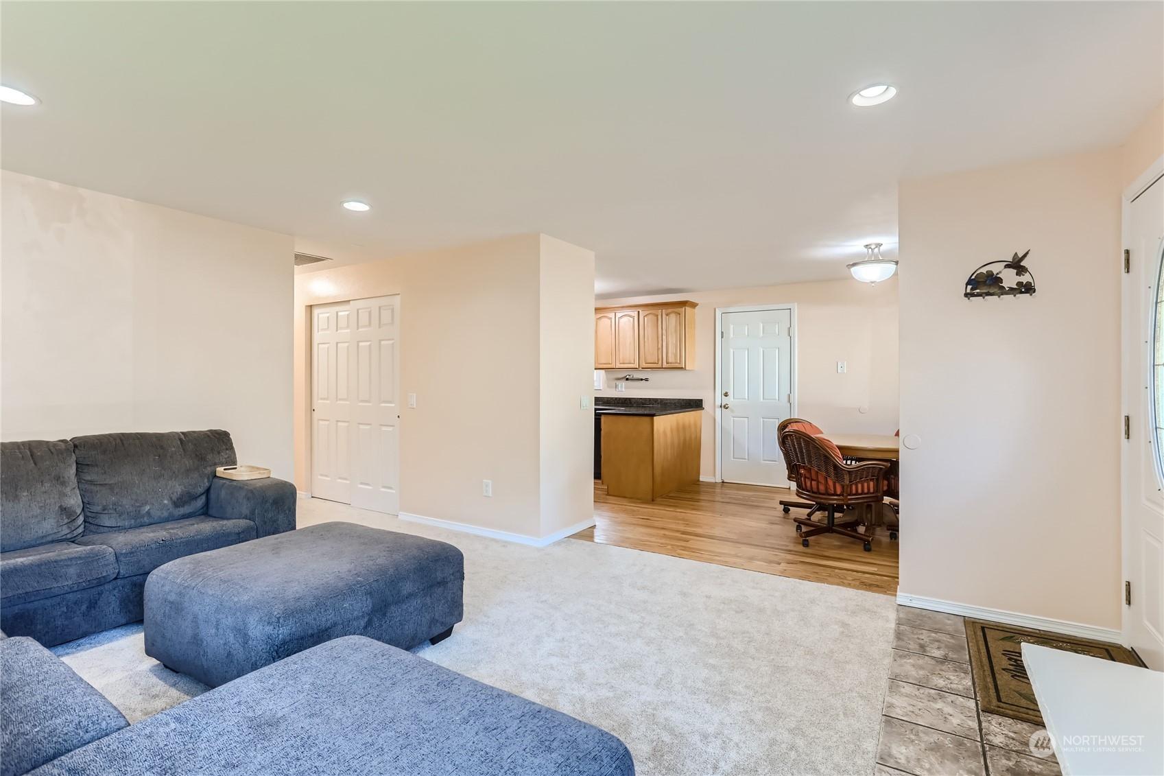 810 212TH PLACE SW, LYNNWOOD, Washington, 98036, United States, 3 Bedrooms Bedrooms, ,1 BathroomBathrooms,Residential,For Sale,810 212TH PLACE SW,1613403