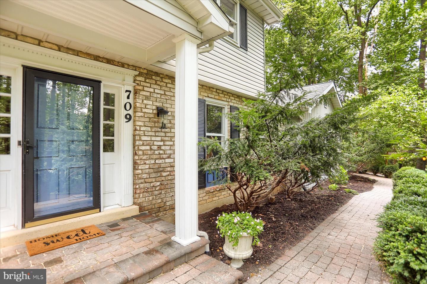 New Cumberland, Pennsylvania, 17070, United States, 4 Bedrooms Bedrooms, ,3 BathroomsBathrooms,Residential,For Sale,1955923