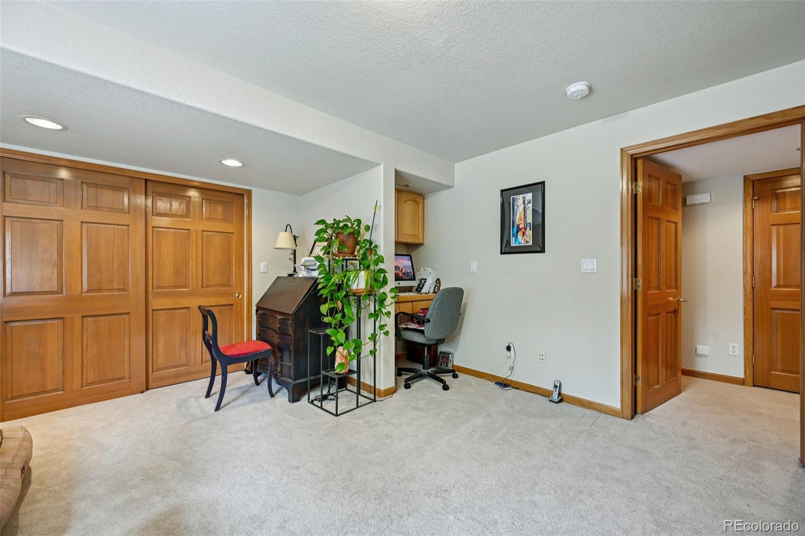 Arvada, Colorado, 80004, United States, 4 Bedrooms Bedrooms, ,2 BathroomsBathrooms,Residential,For Sale,1984422