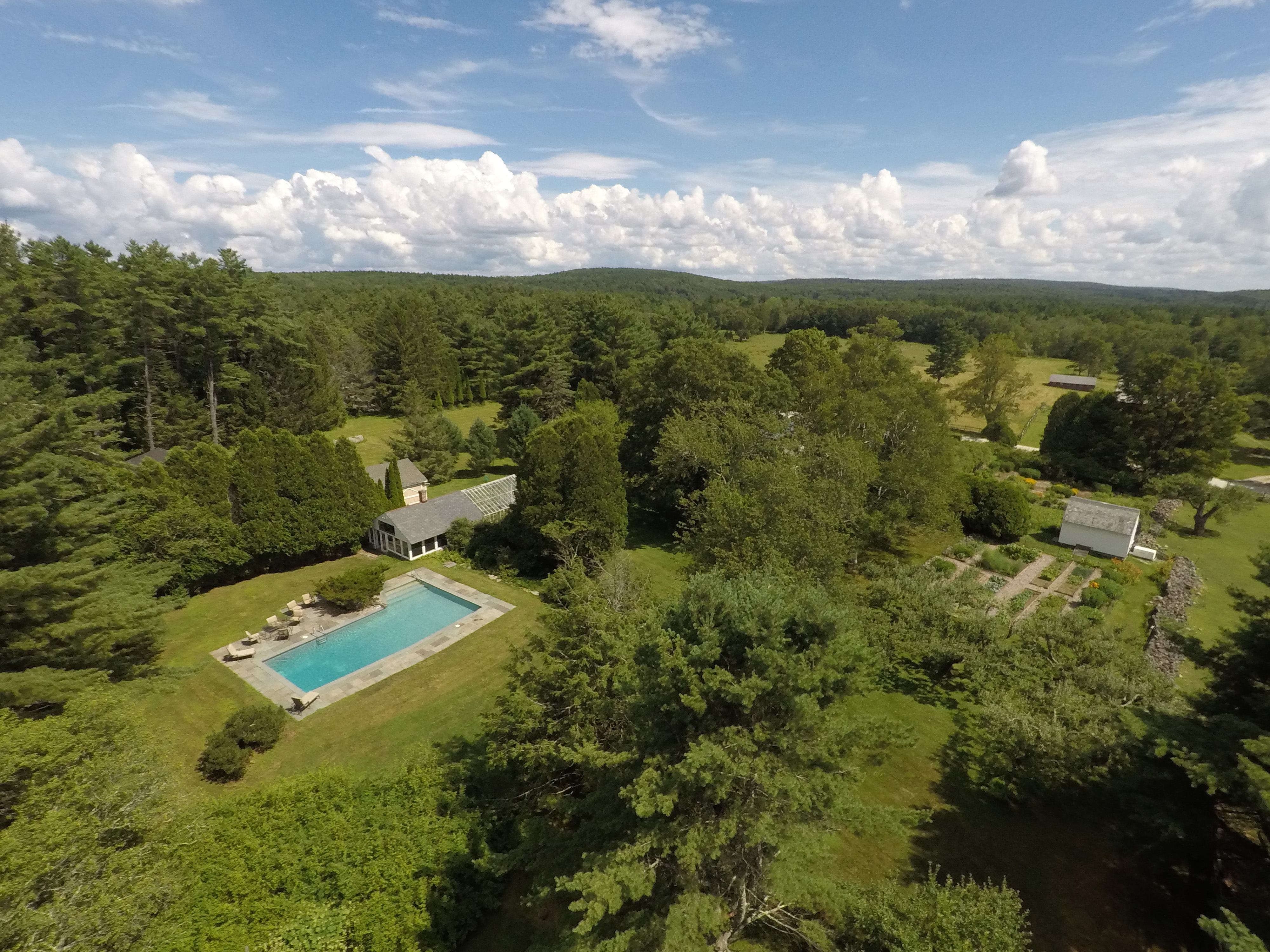  227 ACRES, 227 YEARS: 1798 COLONIAL FARM WITH SPECTACULAR ACREAGE AND RESTORED G - 物件實景