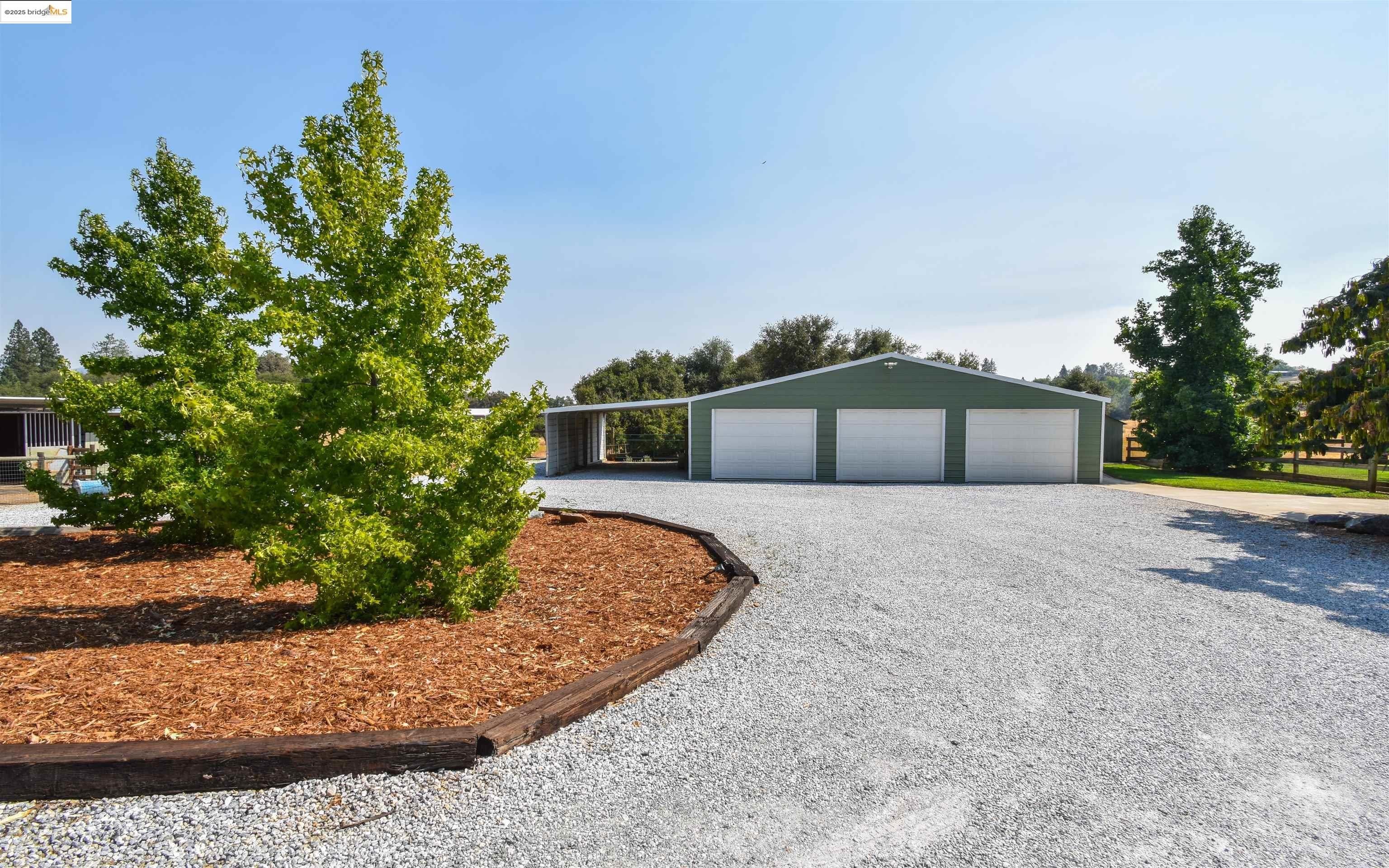 Columbia, California, 95310, United States, 3 Bedrooms Bedrooms, ,2 BathroomsBathrooms,Residential,For Sale,1941658