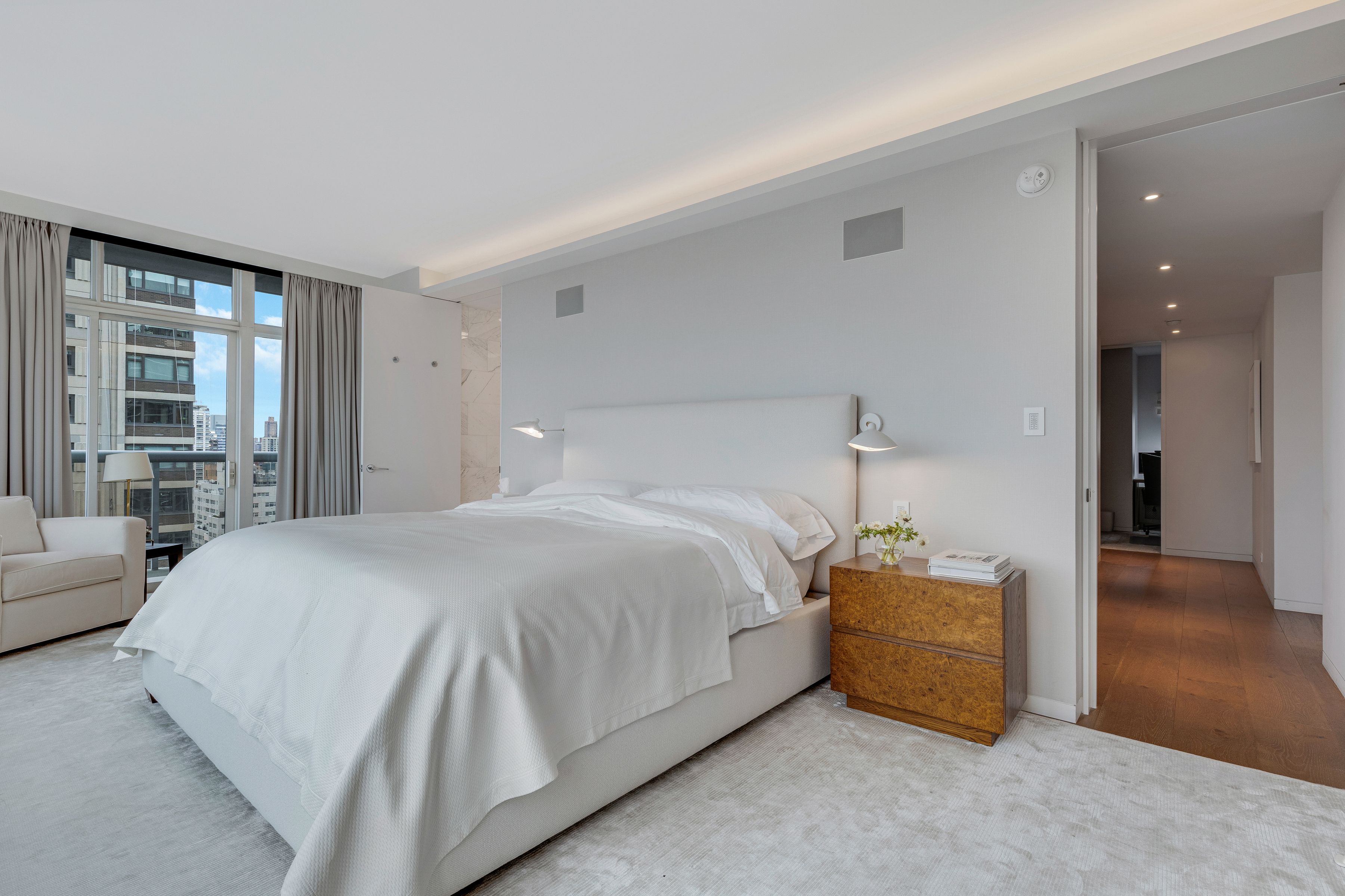  188 East 64th Street, 2501 - 物件實景