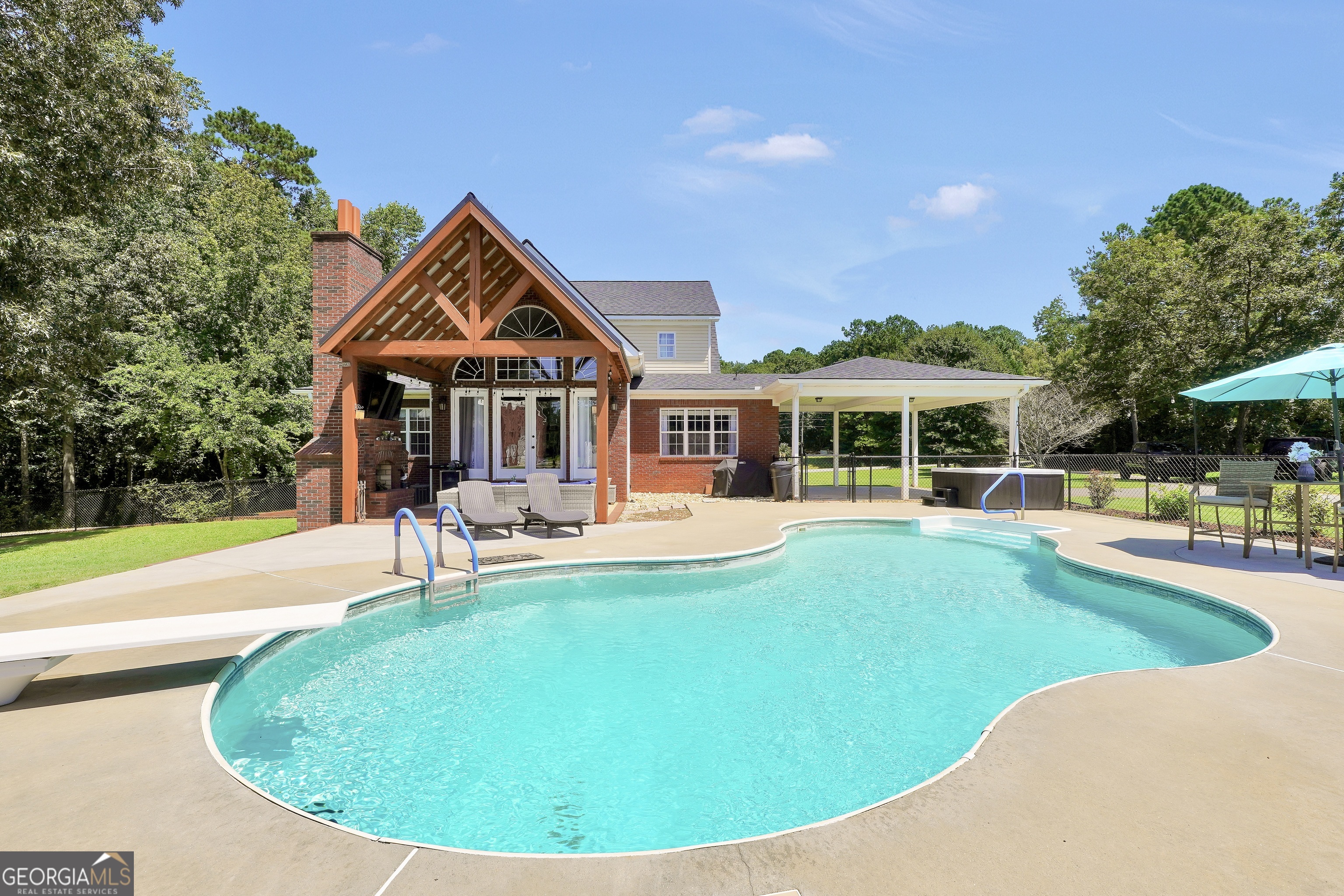 Jenkinsburg, Georgia, 30234, United States, 5 Bedrooms Bedrooms, ,4 BathroomsBathrooms,Residential,For Sale,1928448