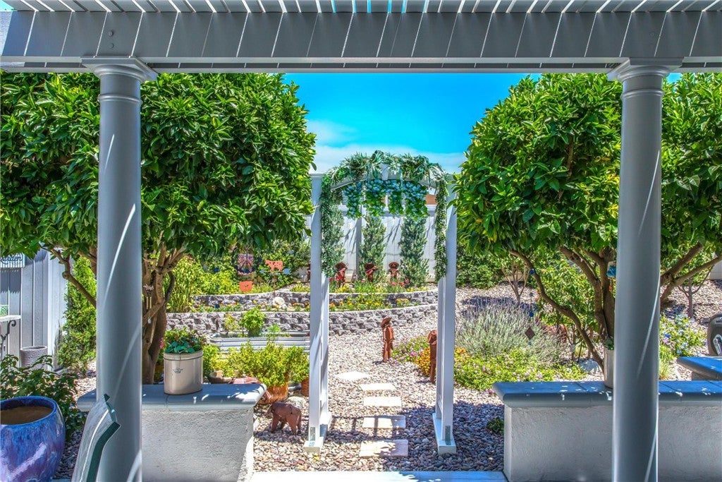 Beaumont, California, 92223, United States, 2 Bedrooms Bedrooms, ,2 BathroomsBathrooms,Residential,For Sale,1981721