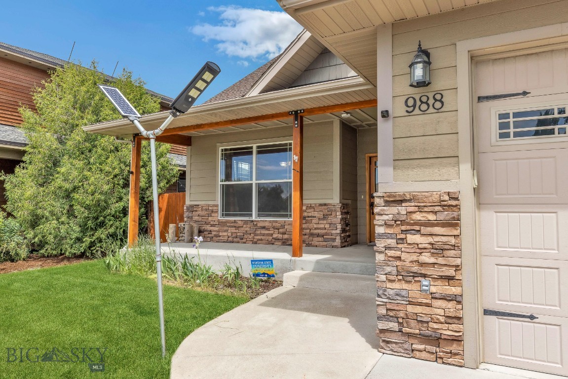 Bozeman, Montana, 59718, United States, 4 Bedrooms Bedrooms, ,2 BathroomsBathrooms,Residential,For Sale,1867489