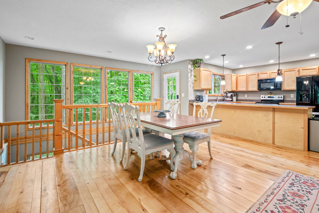 Marengo, Ohio, 43334, United States, 5 Bedrooms Bedrooms, ,3 BathroomsBathrooms,Residential,For Sale,2048859