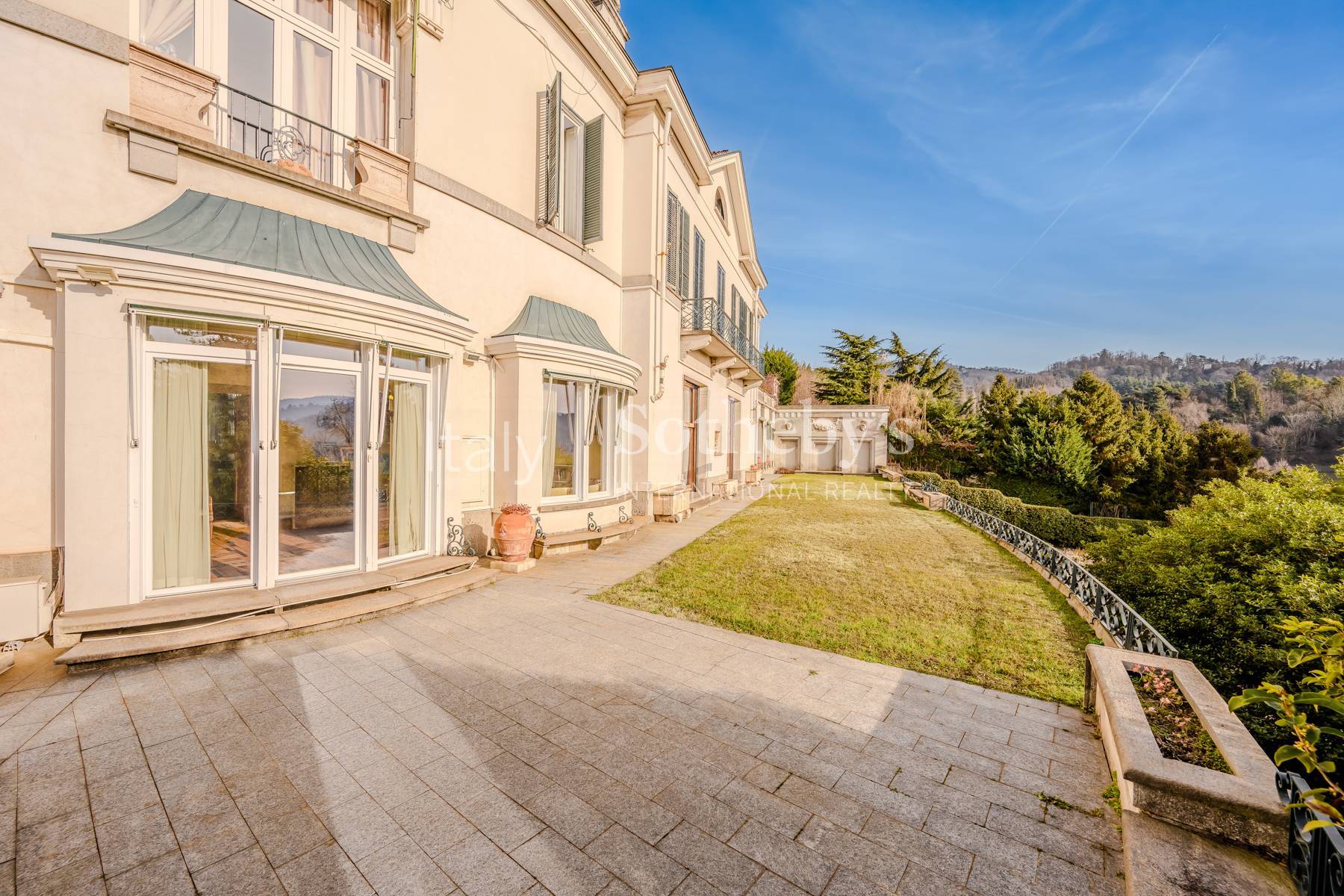  Iconic hillside apartment in Turin - 物件實景