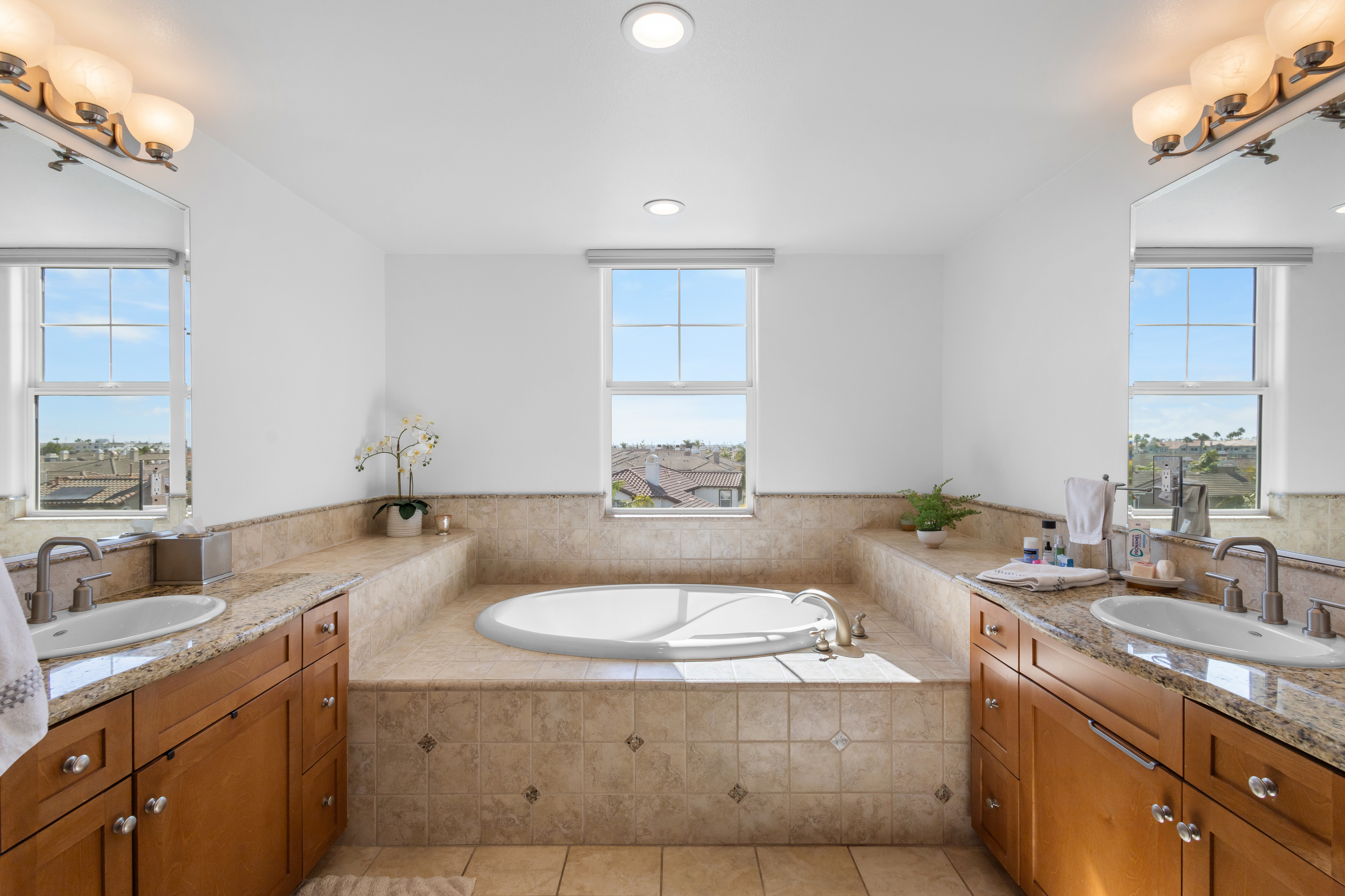  1560 Seabridge Lane, Oxnard, CA 93035 - 物件實景