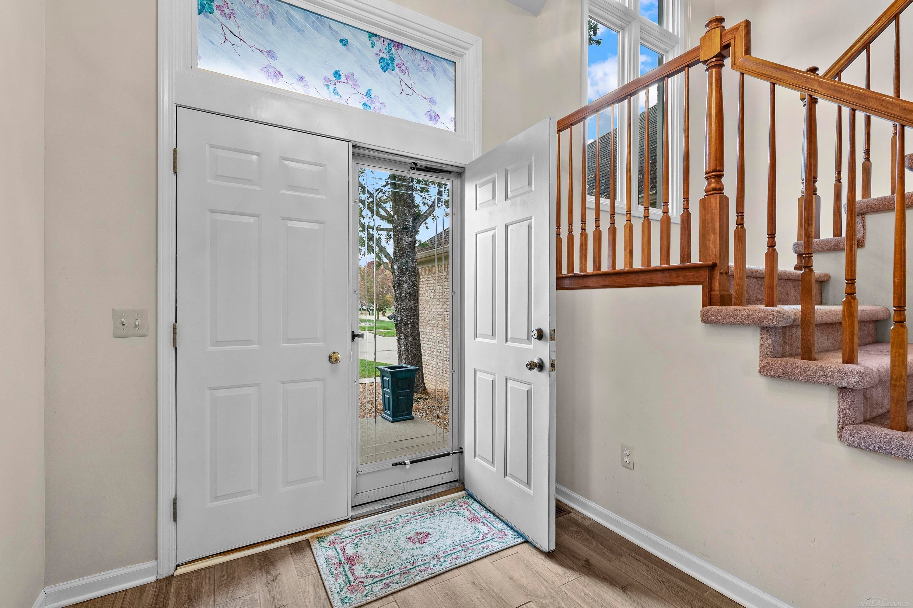 Shelby Twp, Michigan, 48315, United States, 4 Bedrooms Bedrooms, ,4 BathroomsBathrooms,Residential,For Sale,1987428