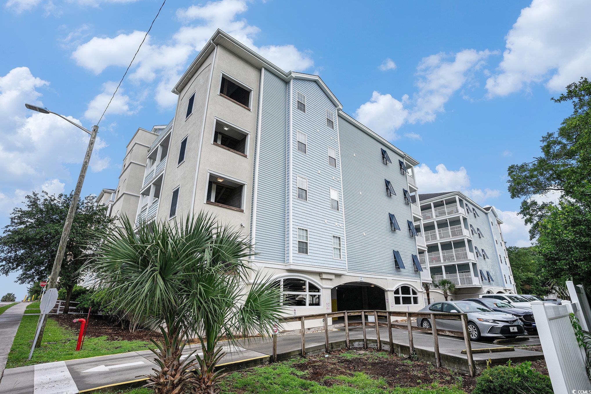 Myrtle Beach, South Carolina, 29577, United States, 6 Bedrooms Bedrooms, ,5 BathroomsBathrooms,Residential,For Sale,1862058