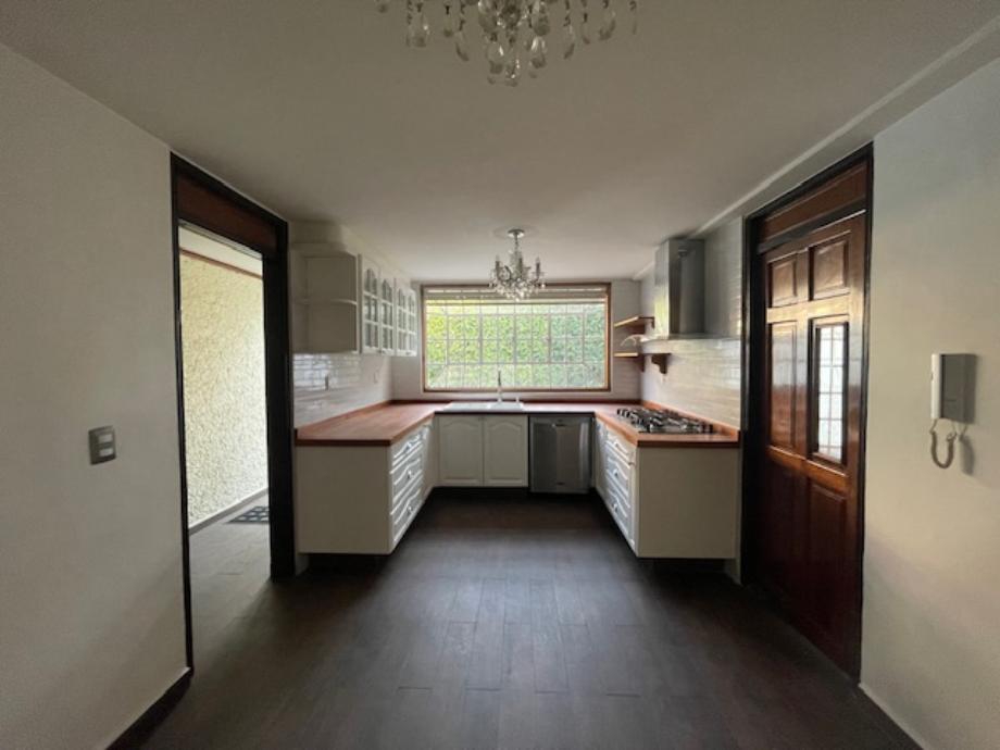 Huixquilucan, Estado de méxico, 52784, Mexico, 3 Bedrooms Bedrooms, ,3 BathroomsBathrooms,Residential,For Sale,1692685