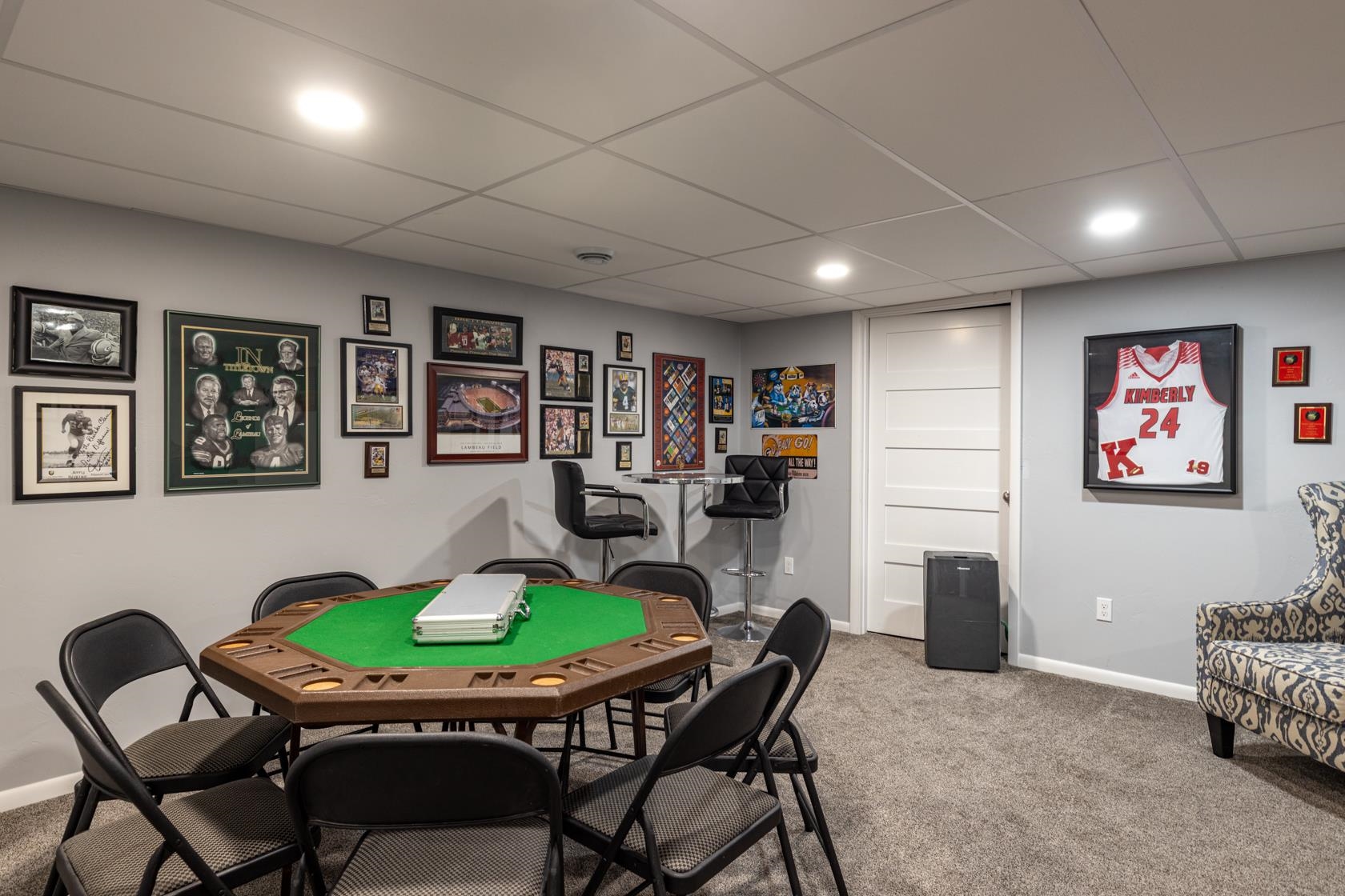 Appleton, Wisconsin, 54915, United States, 4 Bedrooms Bedrooms, ,3 BathroomsBathrooms,Residential,For Sale,1983520