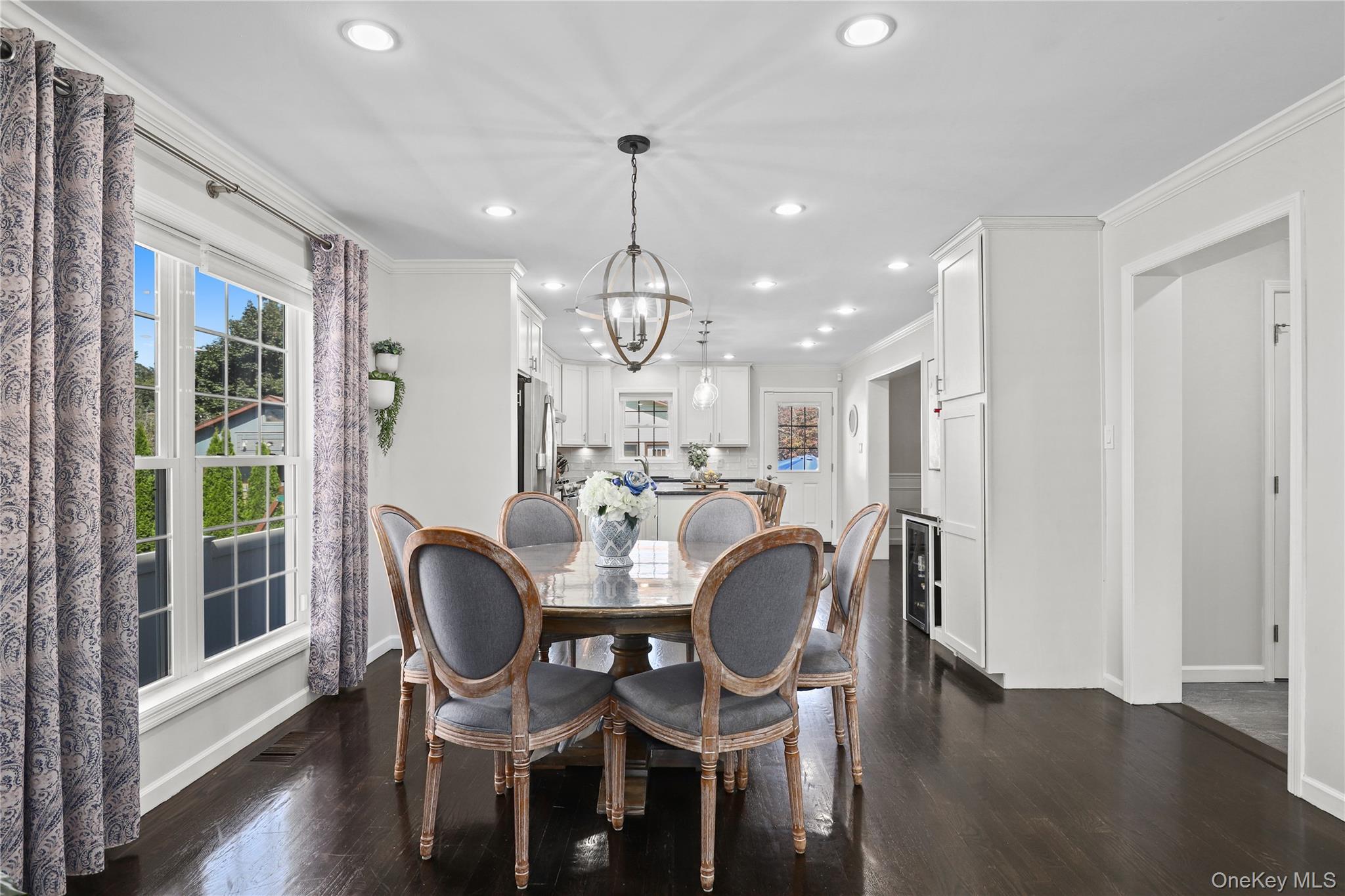 Pleasantville, New York, 10570, United States, 4 Bedrooms Bedrooms, ,3 BathroomsBathrooms,Residential,For Sale,1973864