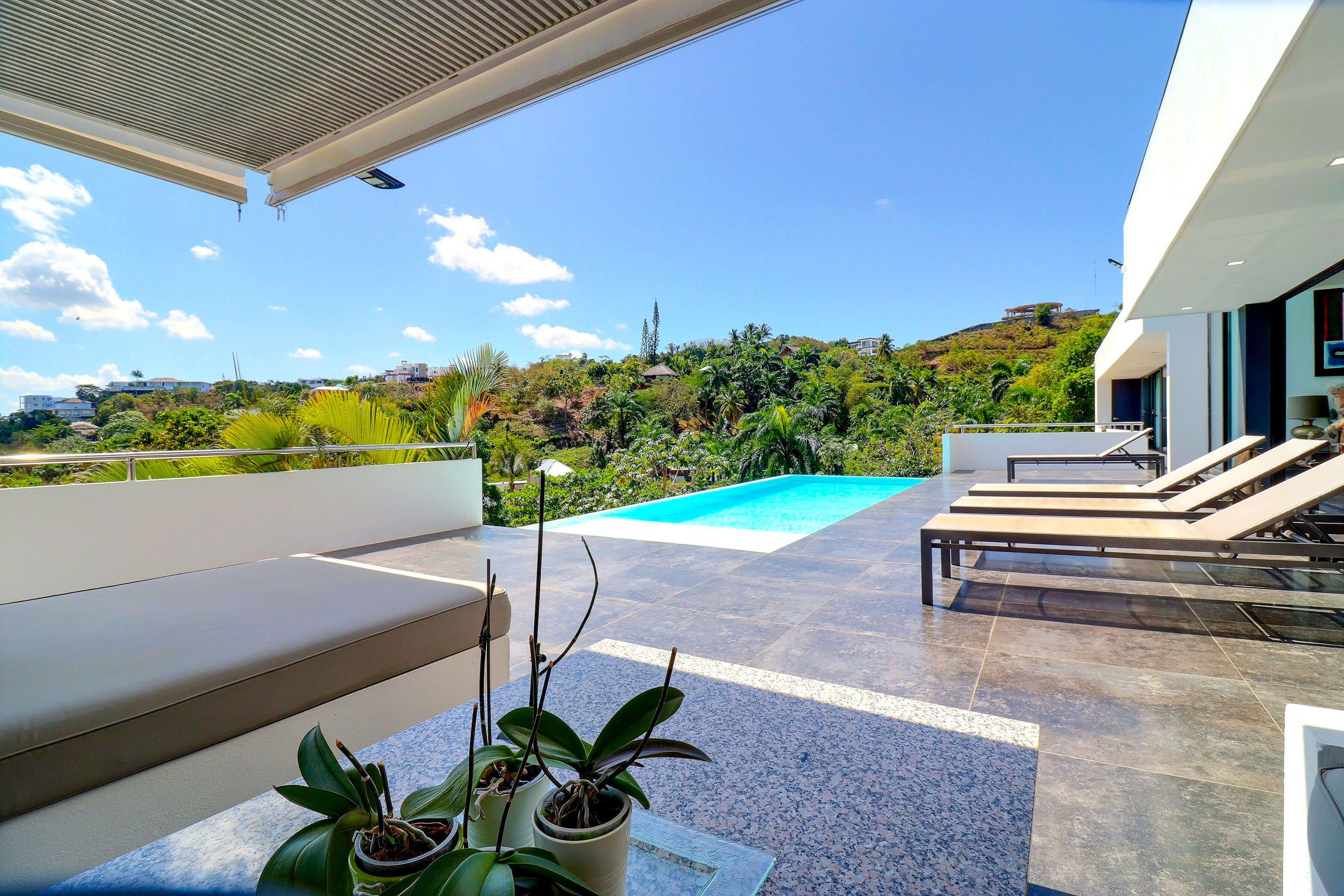  Villa Larimar: Luxury Villa with Ocean Views & Rooftop Expansion Potential - 物件實景
