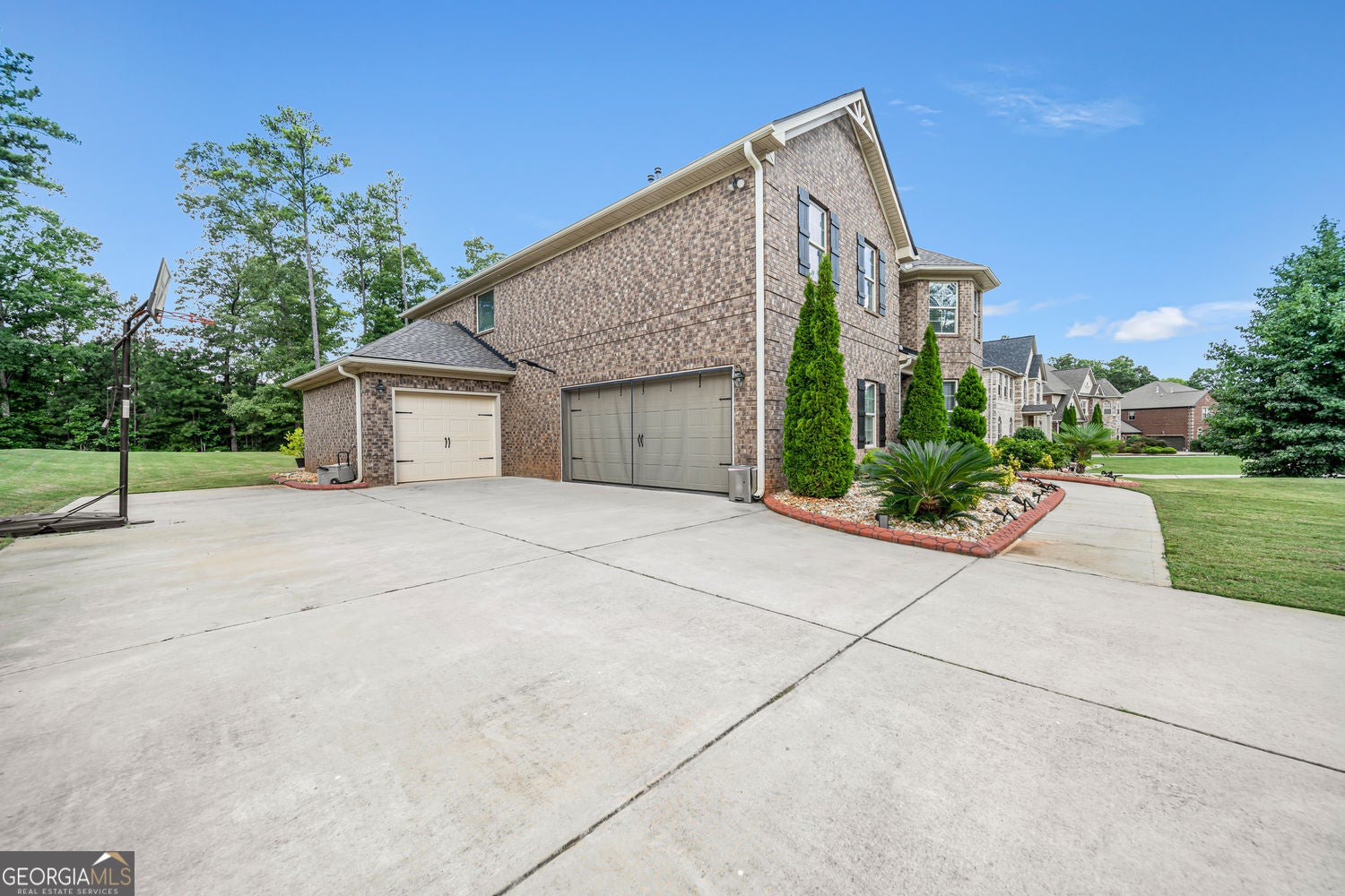 Hampton, Georgia, 30228, United States, 5 Bedrooms Bedrooms, ,3 BathroomsBathrooms,Residential,For Sale,1899250