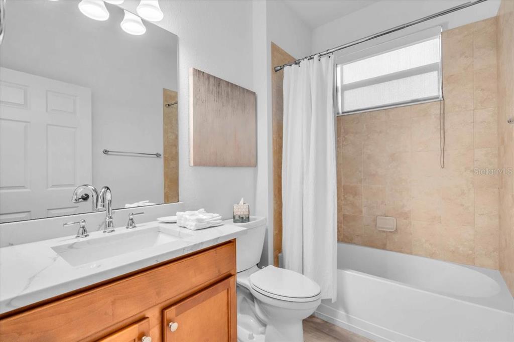 Venice, Florida, 34292, United States, 5 Bedrooms Bedrooms, ,3 BathroomsBathrooms,Residential,For Sale,1874591
