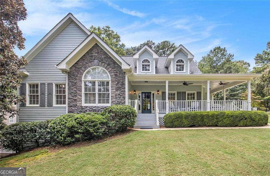 Cumming, Georgia, 30041, United States, 4 Bedrooms Bedrooms, ,4 BathroomsBathrooms,Residential,For Sale,1929935