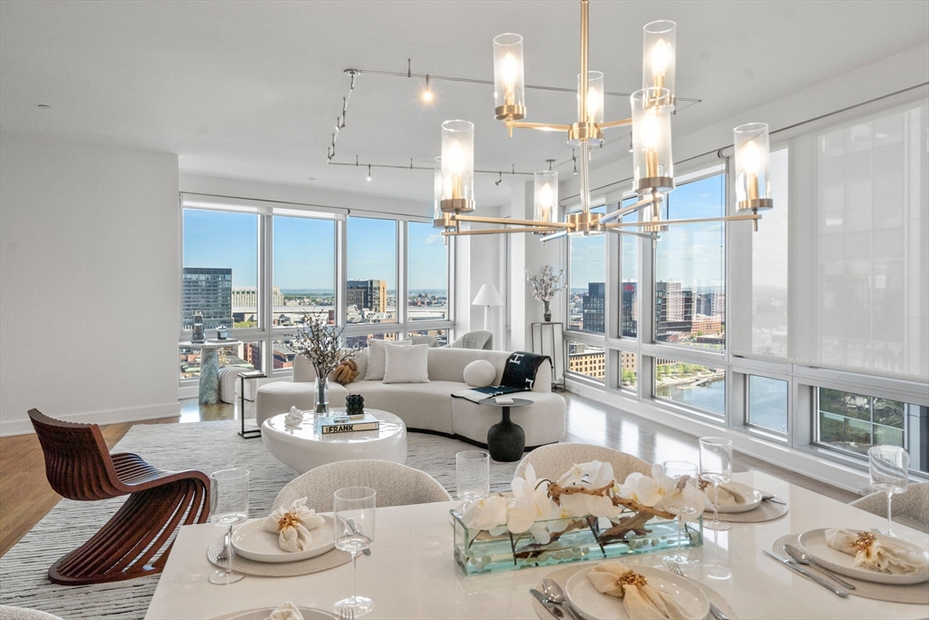 Boston, Massachusetts, 02210, United States, 3 Bedrooms Bedrooms, ,4 BathroomsBathrooms,Residential,For Sale,1821296